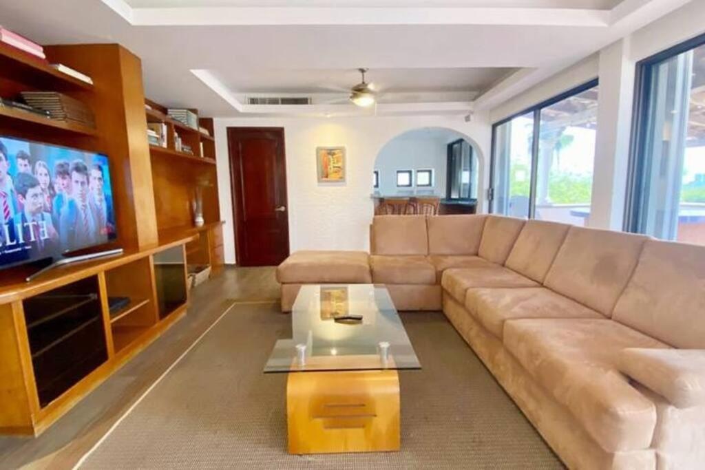 Elegant Lagoon Front Villa By Casa Paraiso 칸쿤 외부 사진